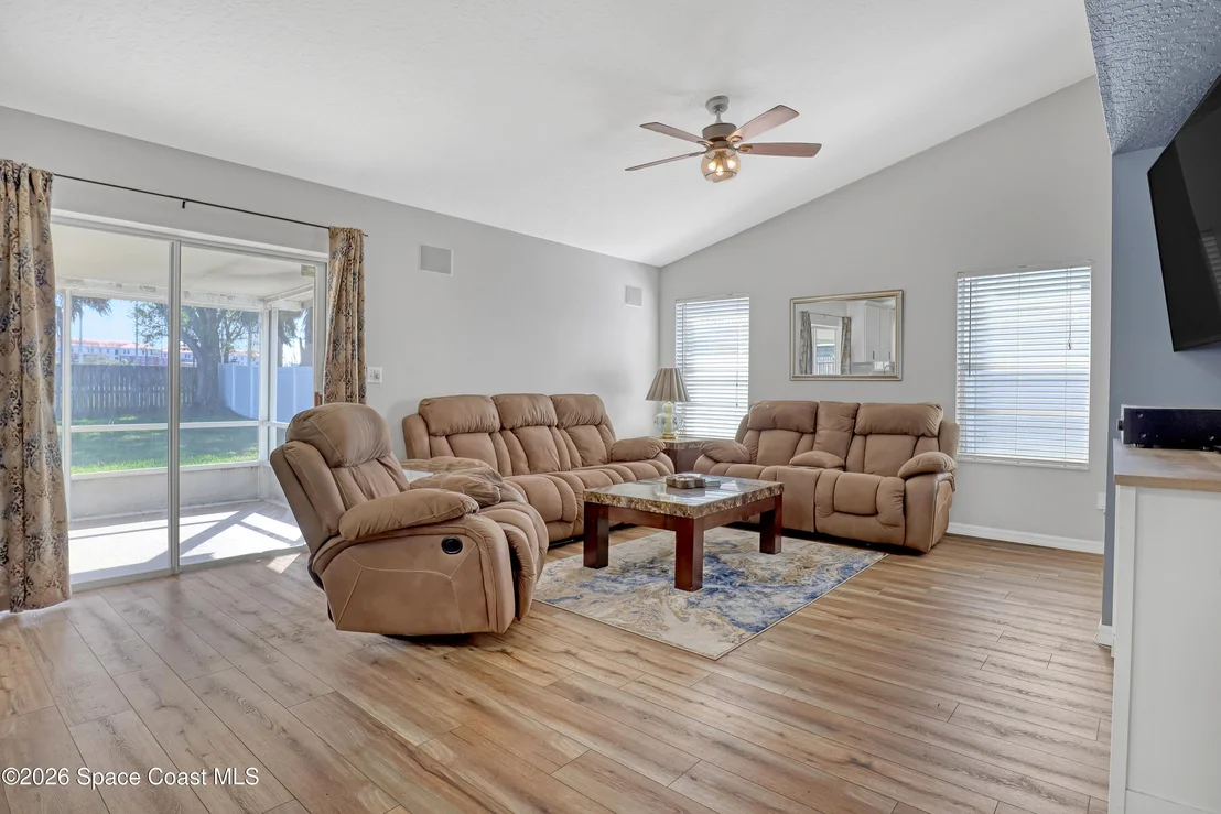 Photo of 3337 Meadowridge Drive