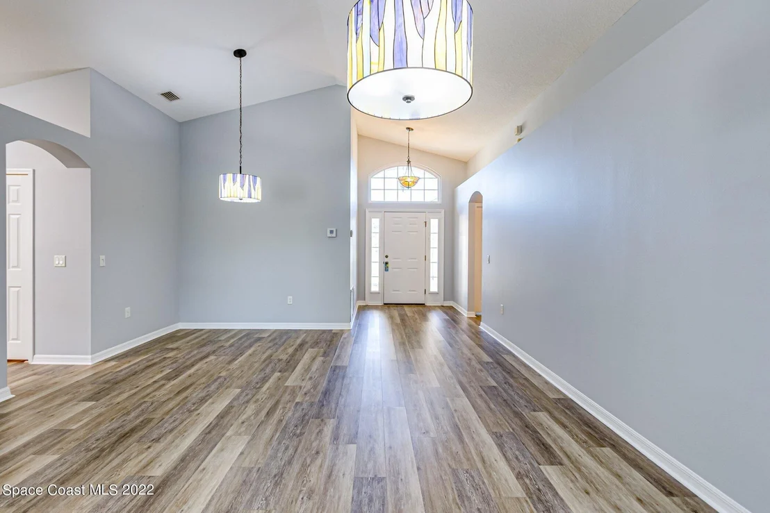 Photo of 491 Dillard Drive SE