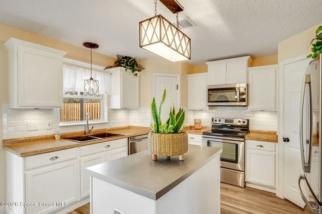 Photo of 2250 Spring Creek Circle NE