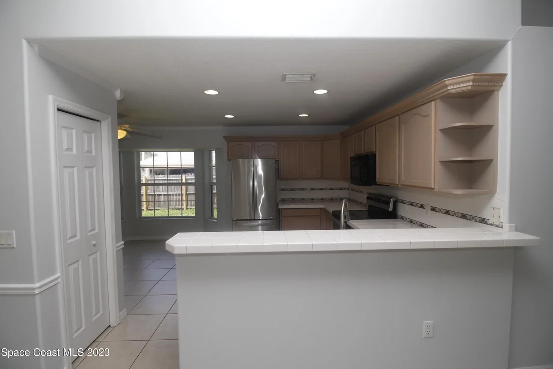 Photo of 3831 Jupiter Boulevard SE