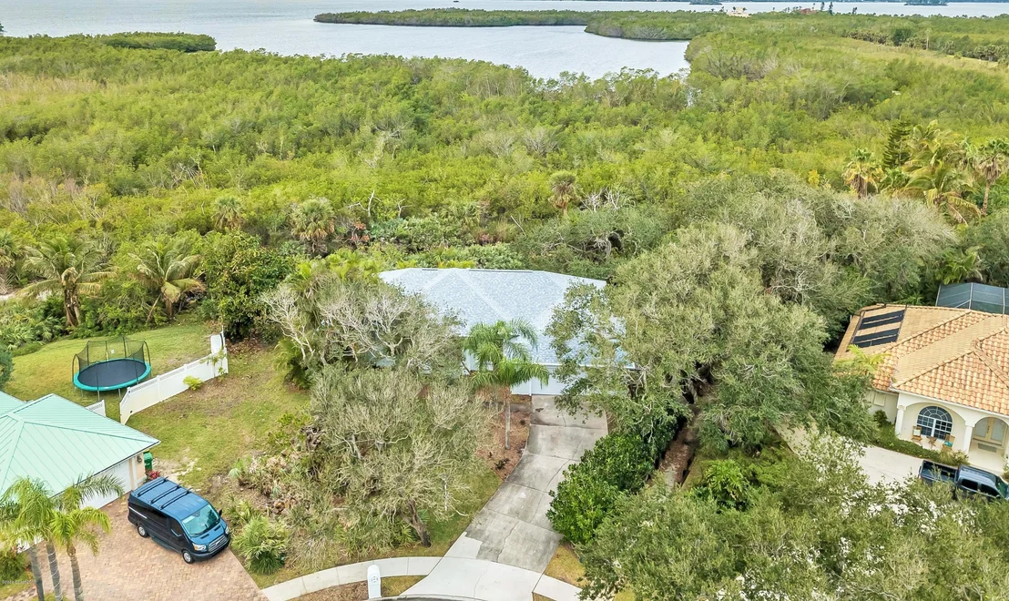 Photo of 270 Seaglass Drive