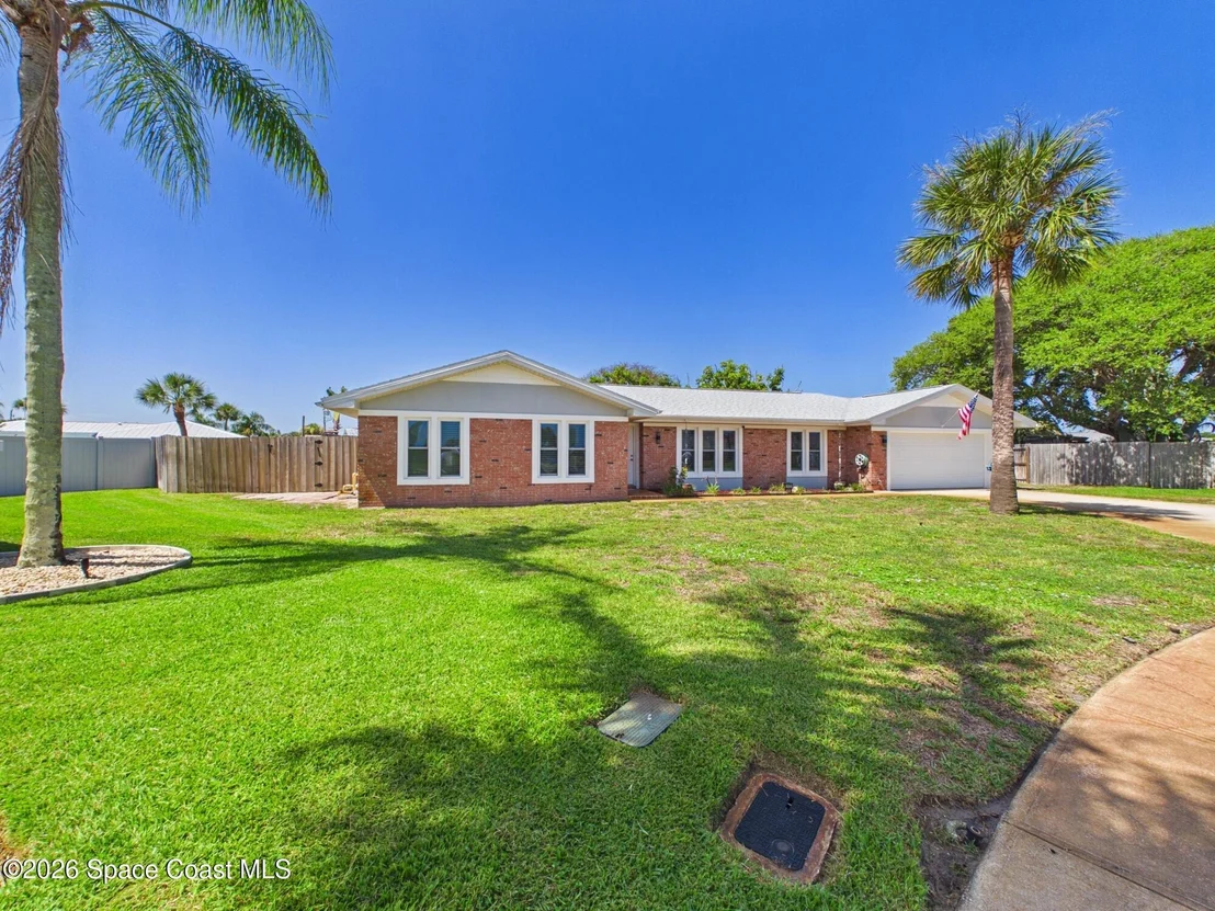 Photo of 645 Kingston Circle