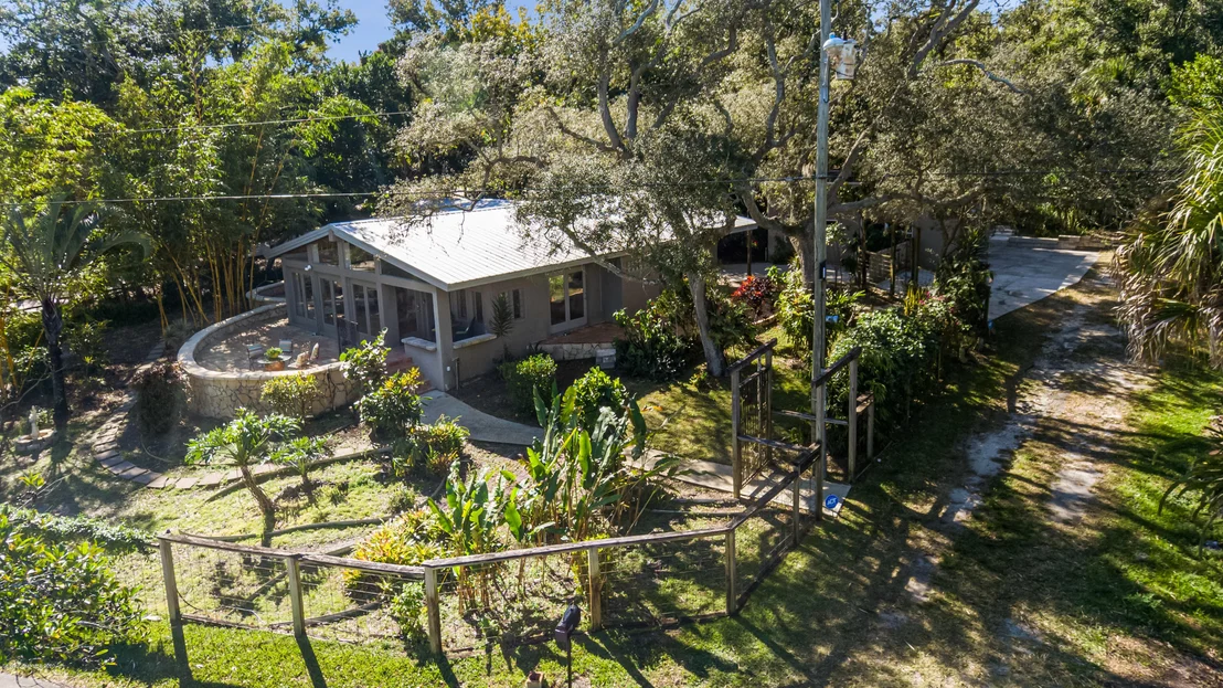 Photo of 4445 N Indian River Drive