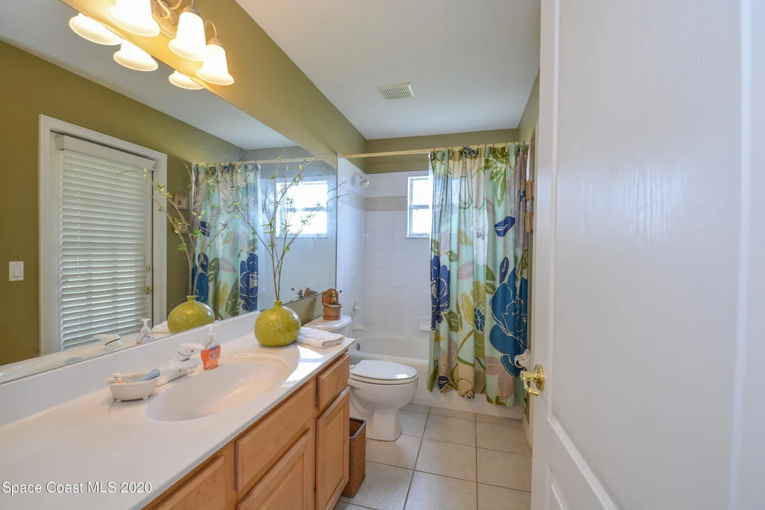 Photo of 1520 Lago Mar Drive