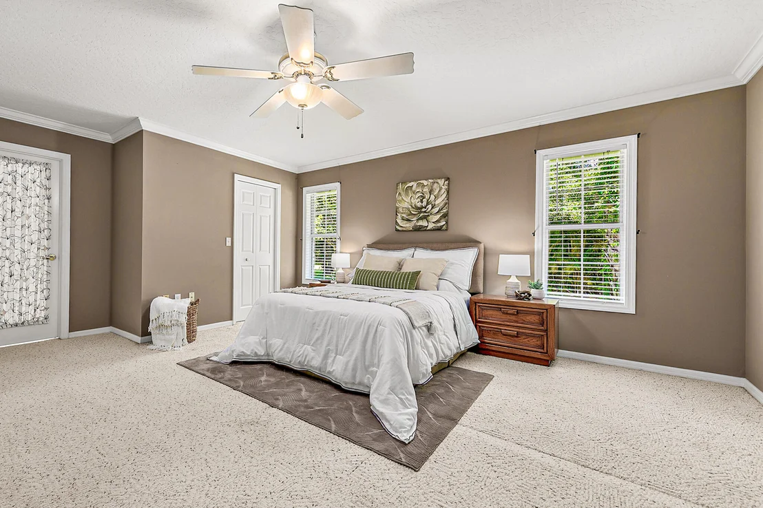 Photo of 3240 Weber Road