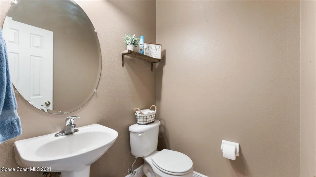 Photo of 6065 Grissom Parkway