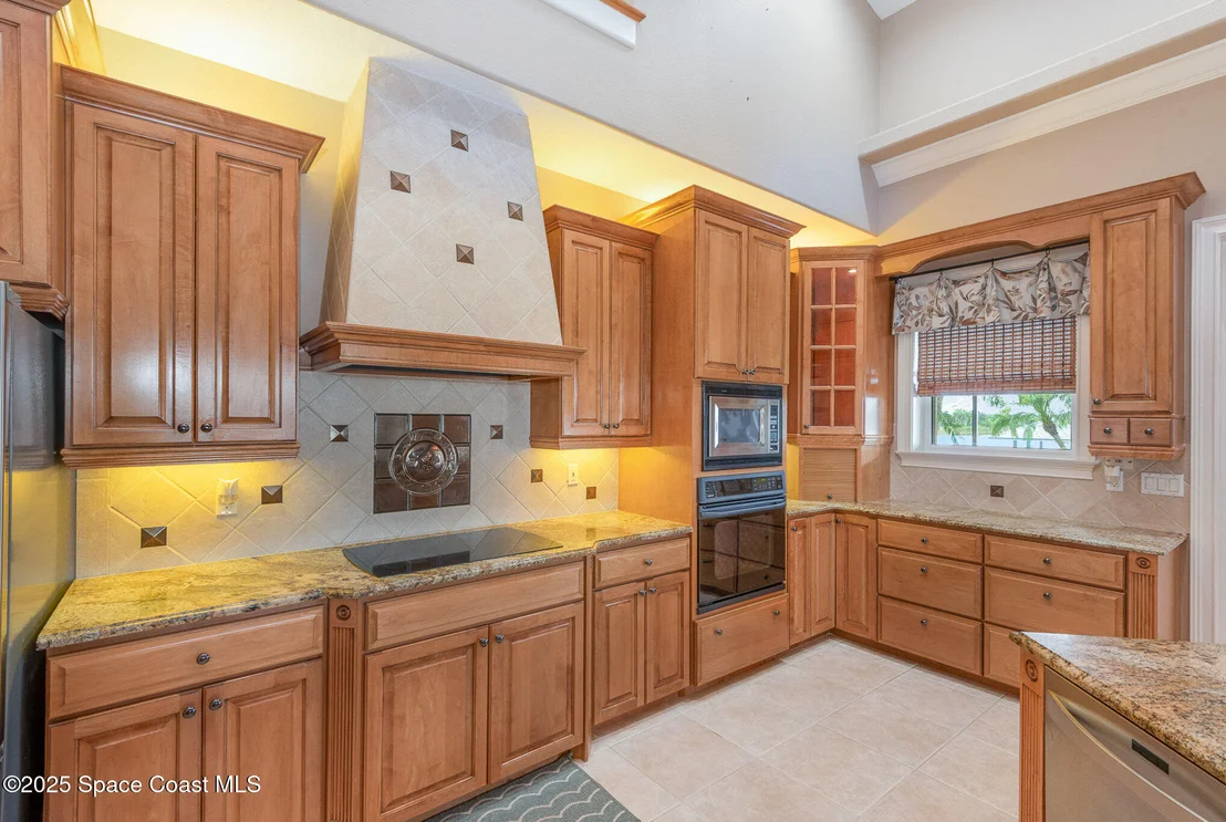 Photo of 1175 Tuckaway Drive