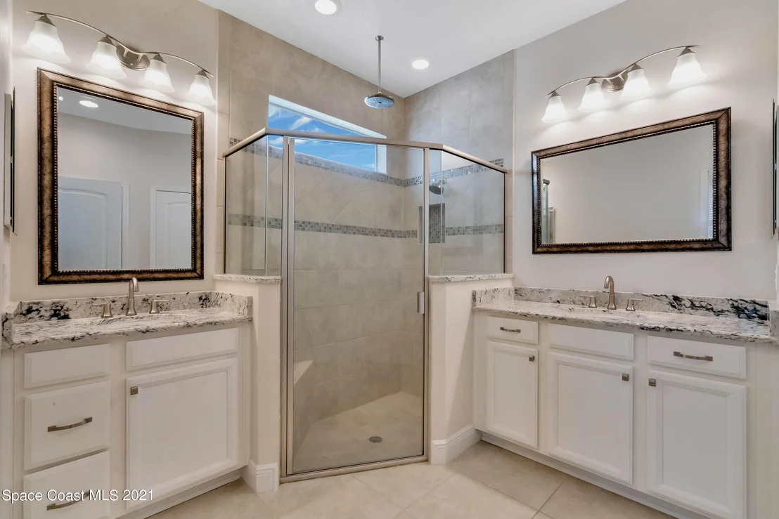 Photo of 7357 Bluemink Lane