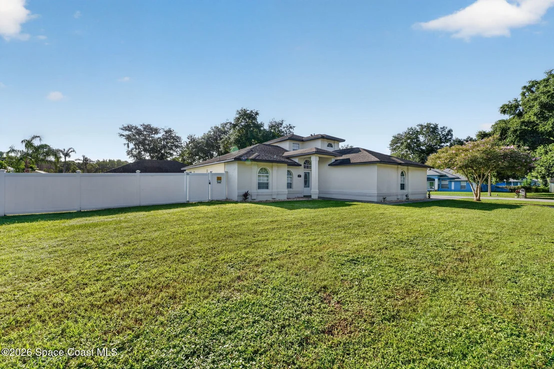 Photo of 4670 Patrick Lane