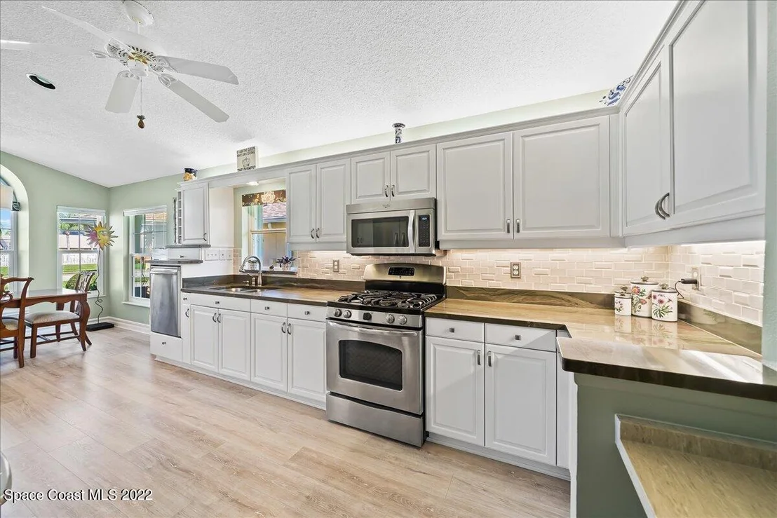 Photo of 3964 Saint Armens Circle