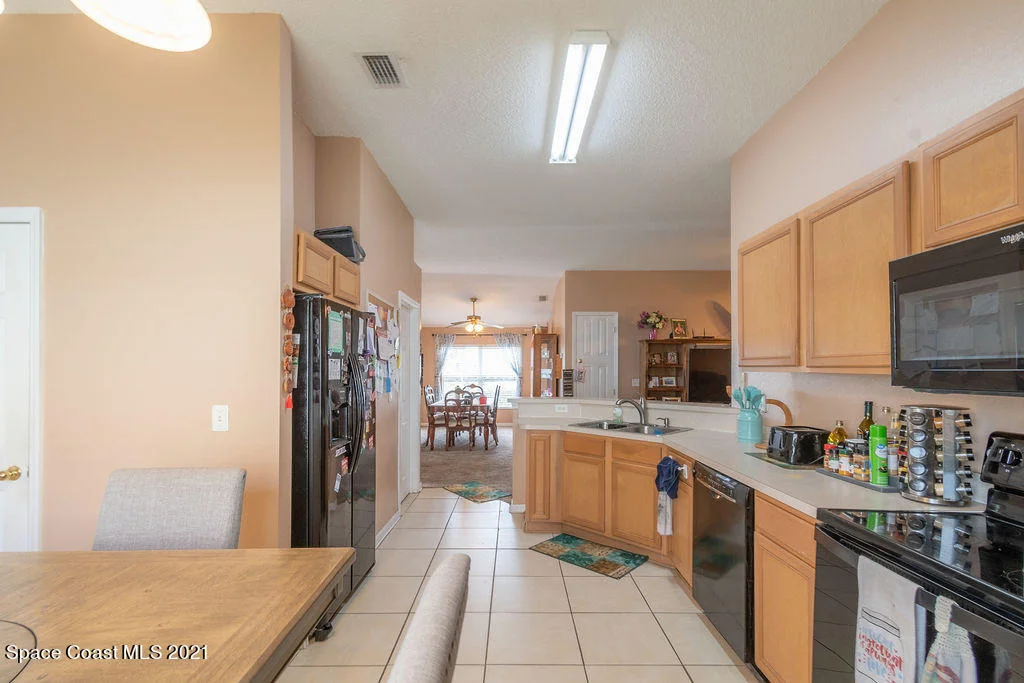 Photo of 2440 Bridgeport Circle