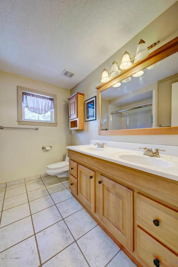 Photo of 4410 LANTERN Drive