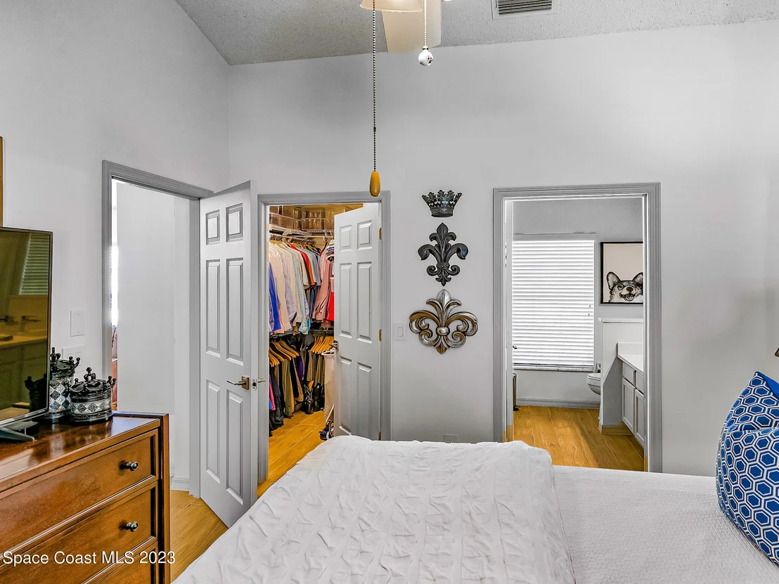 Photo of 969 Tamarind Circle