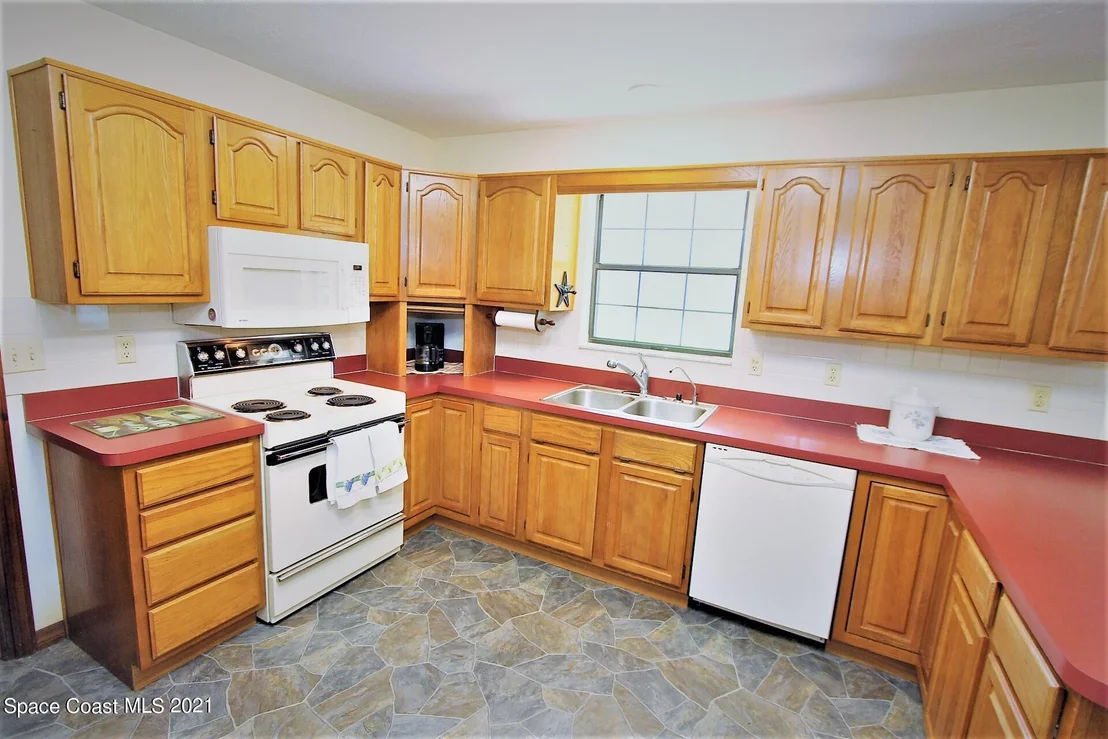 Photo of 4600 Burkholm Road