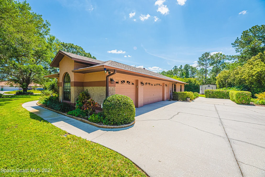 Photo of 5395 Amy Way