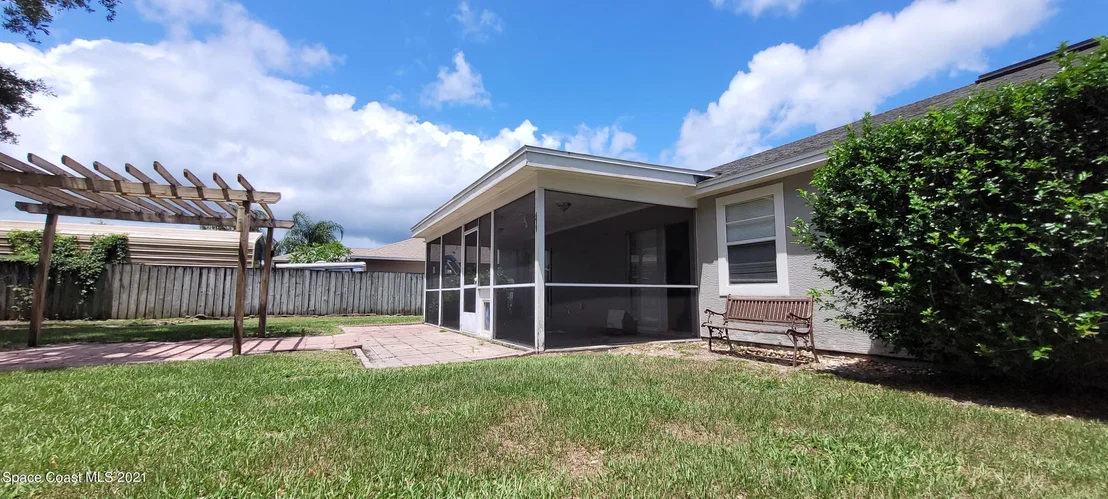 Photo of 5569 Flint Road