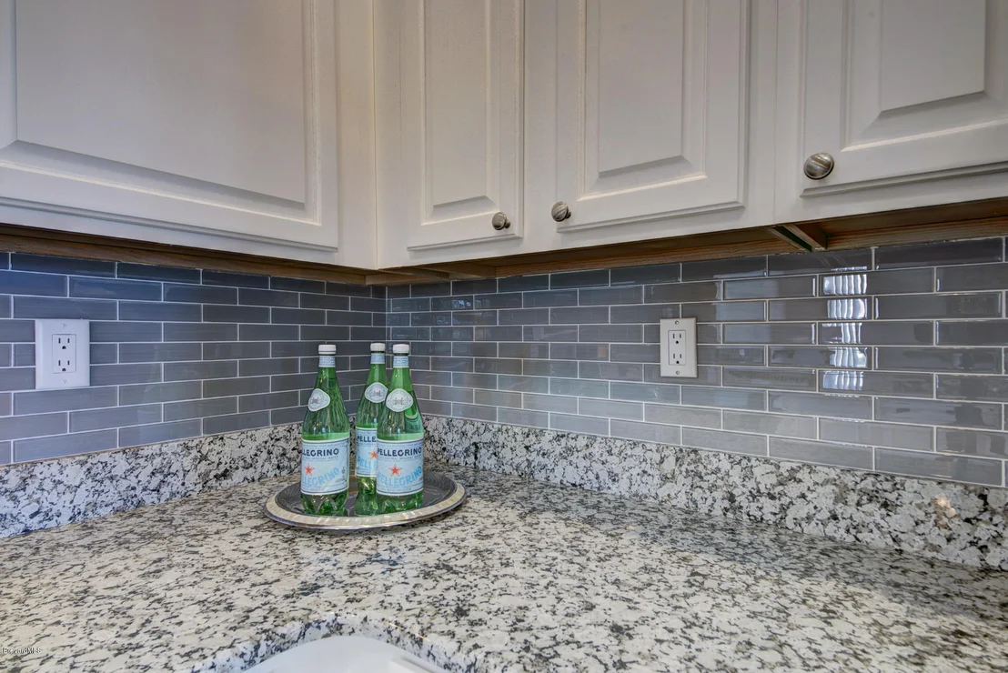 Photo of 2084 Lionel Drive