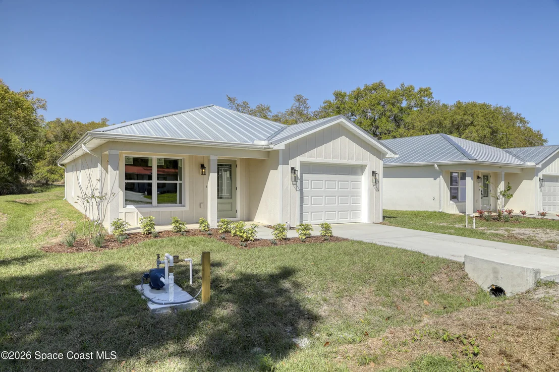 Photo of 5812 Hammock Street