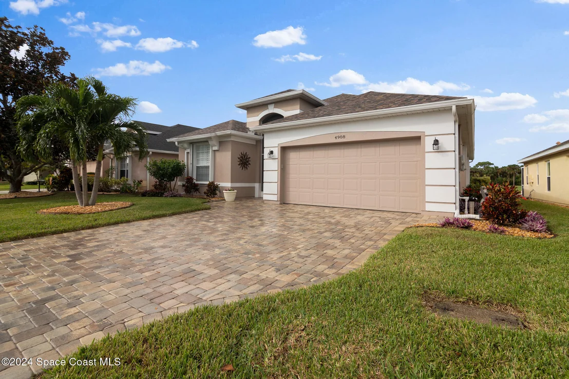 Photo of 4908 Worthington Circle