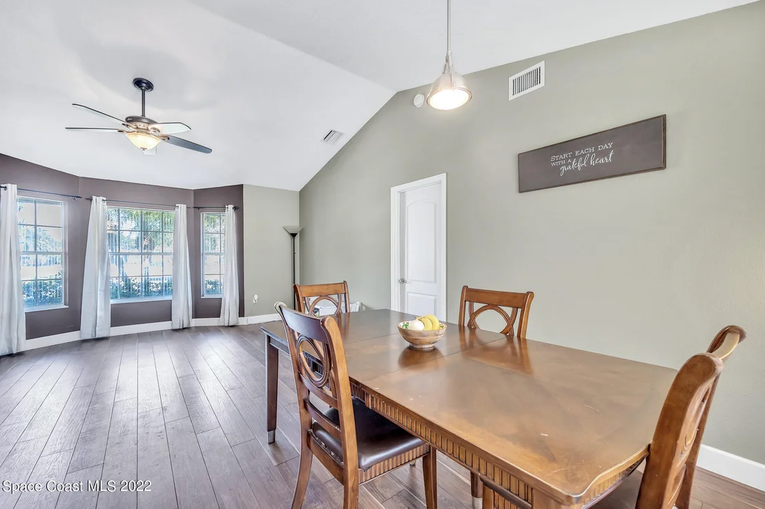 Photo of 905 Pine Baugh Street