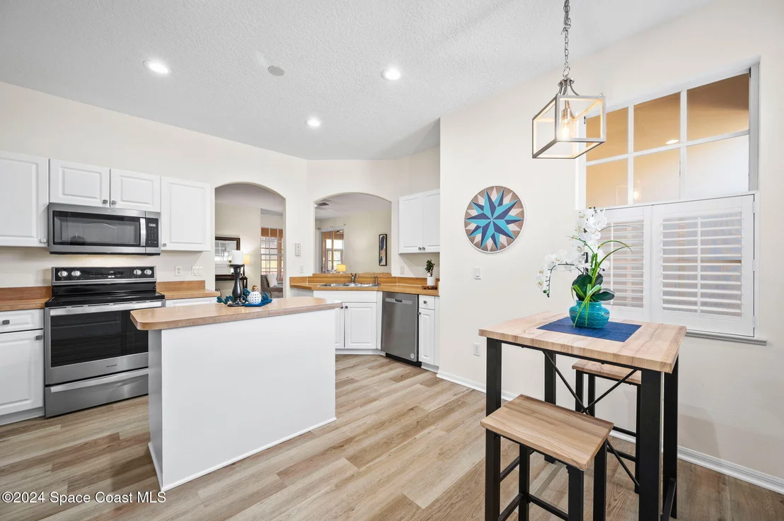 Photo of 4782 Parkstone Drive