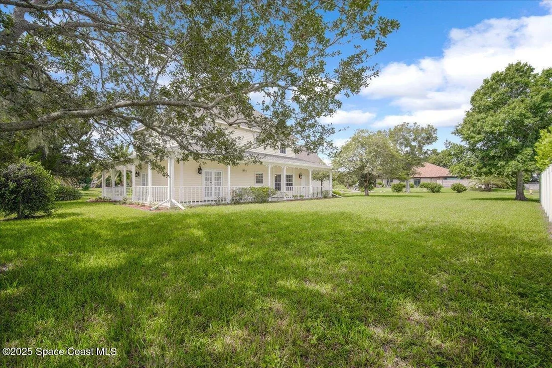 Photo of 110 River Woods Drive