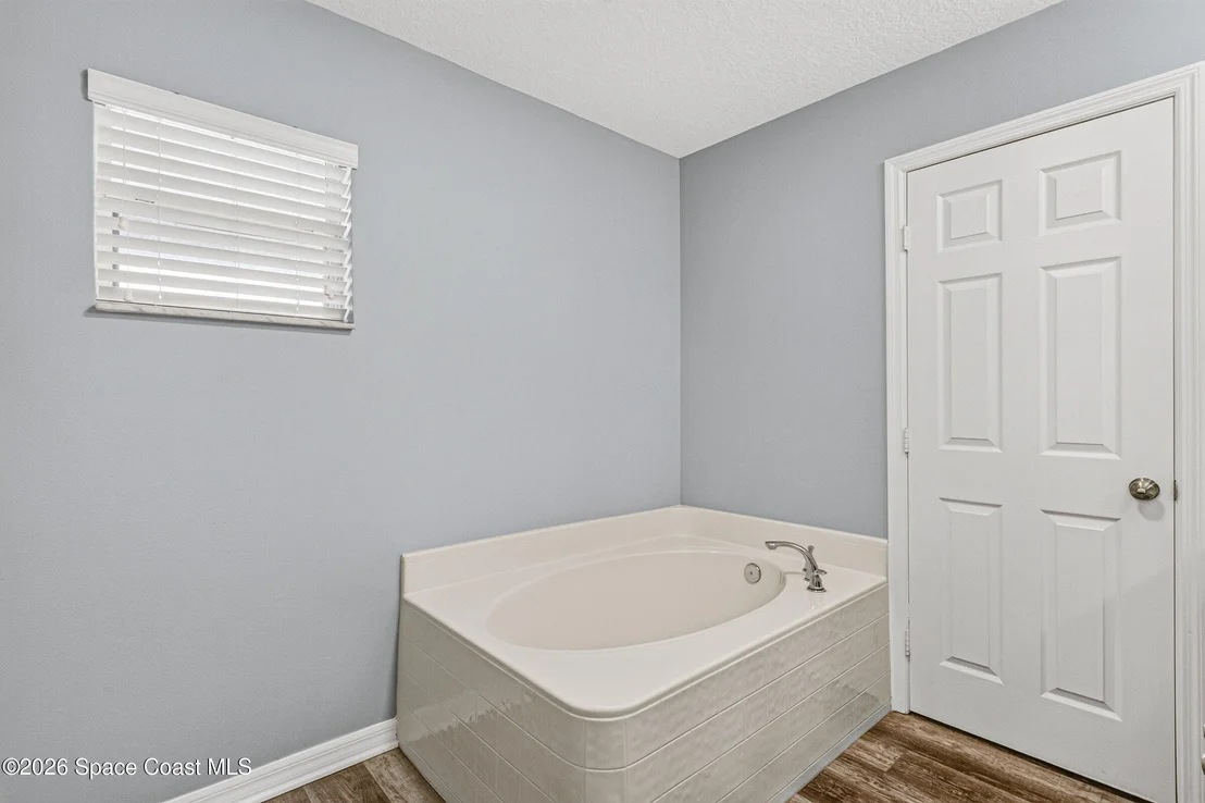 Photo of 3114 Burdock Avenue
