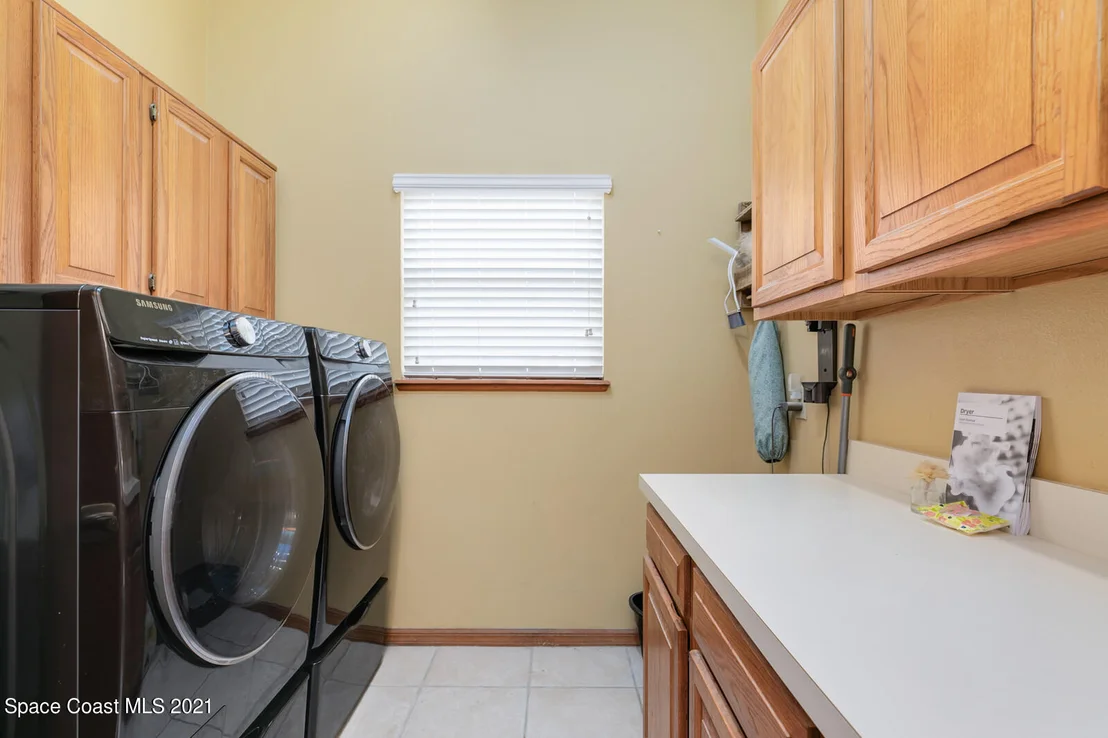 Photo of 654 Hummingbird Drive