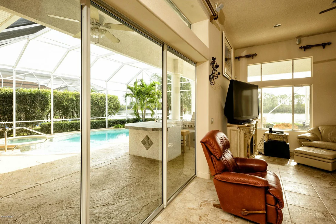 Photo of 7030 Herons Landing Drive
