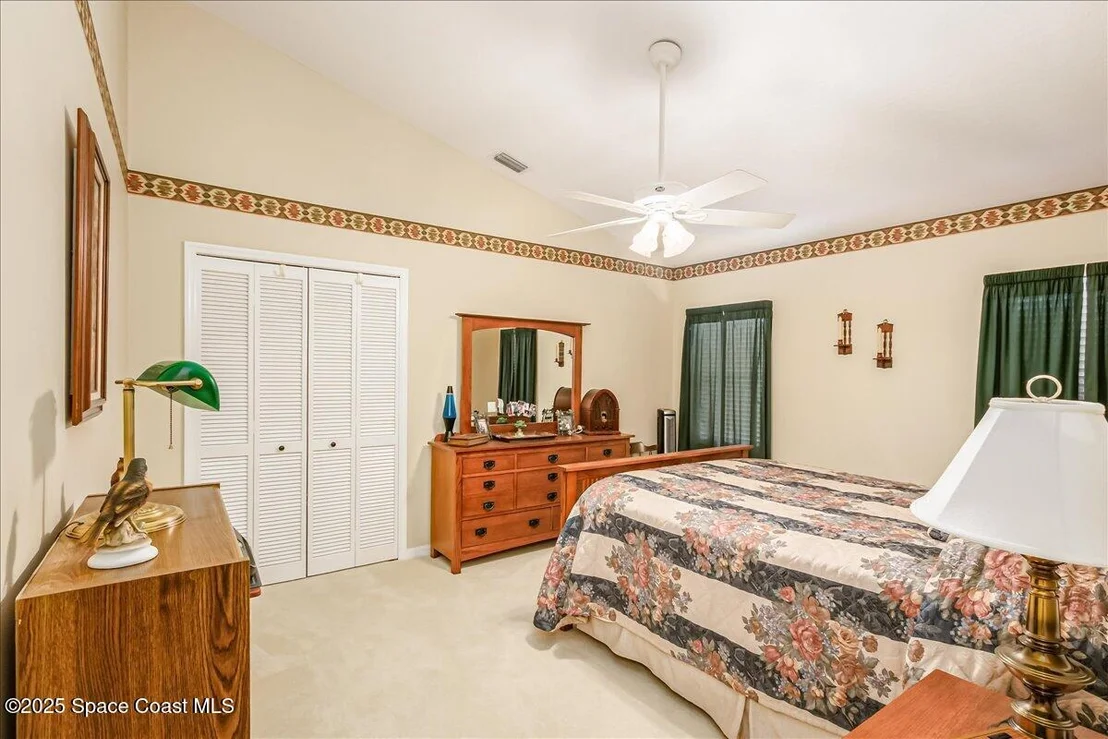 Photo of 1062 South Fork Circle
