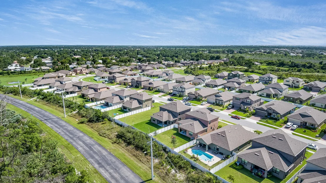 Photo of 1595 Fuji Drive