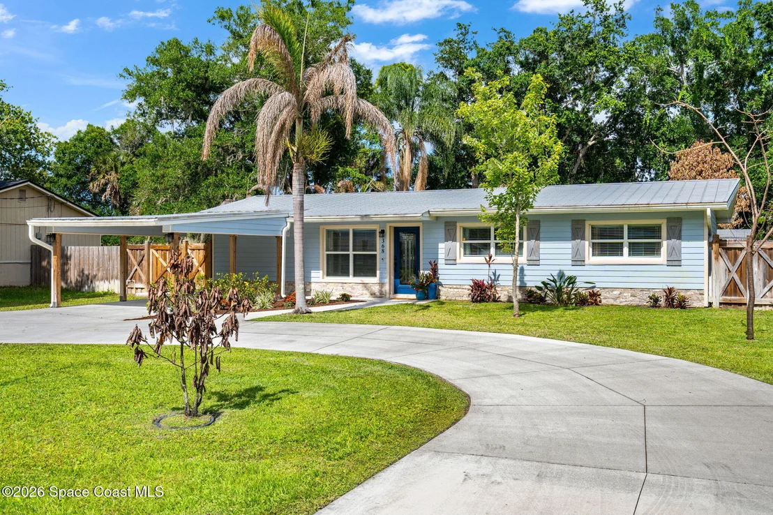 Photo of 368 Stephenson Drive