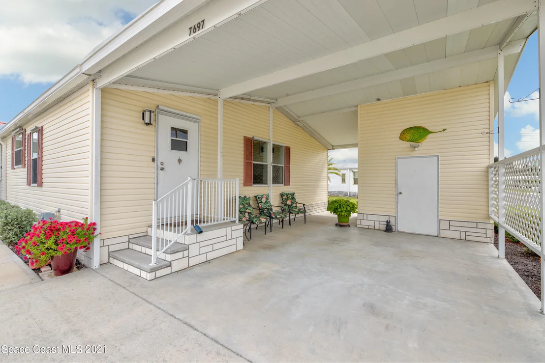 Photo of 7697 Fox Hunter Circle