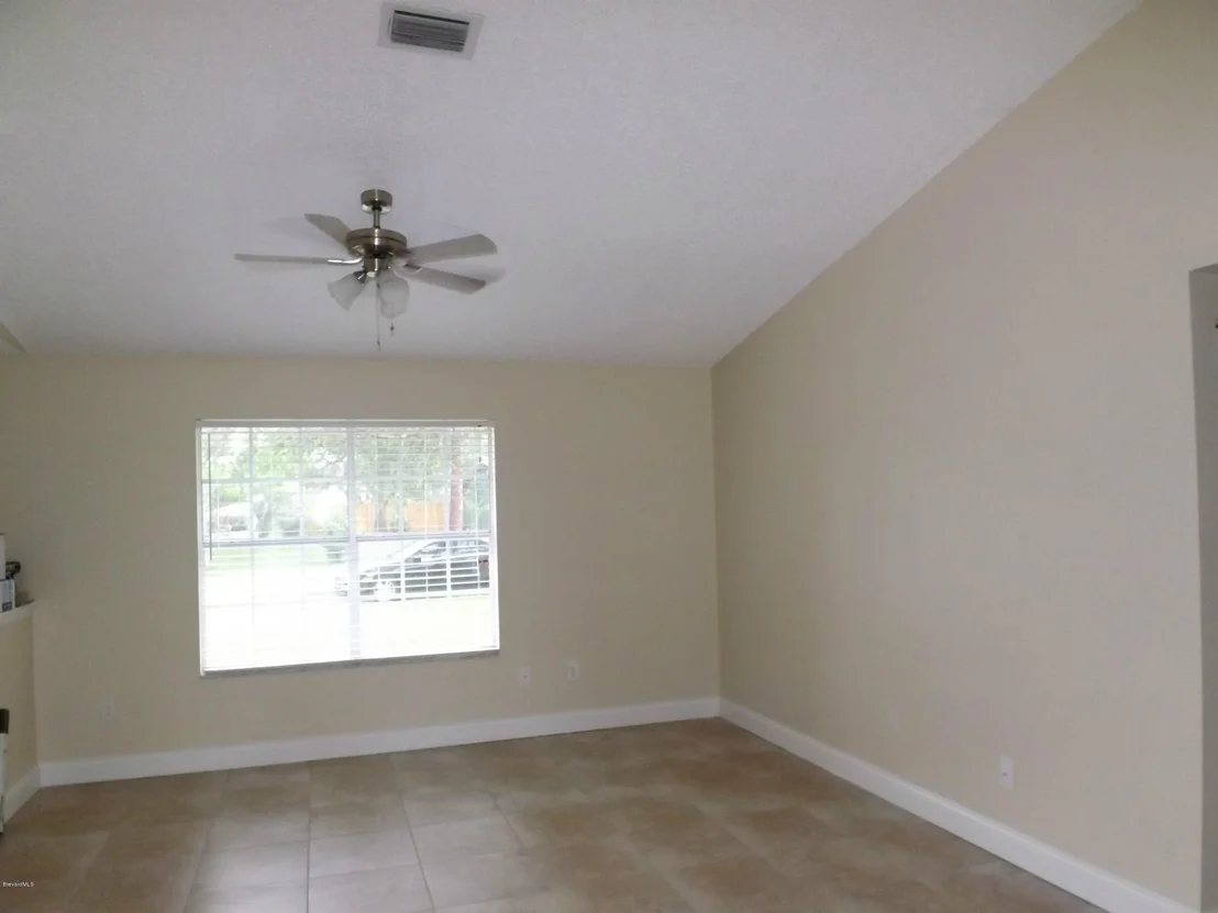 Photo of 6250 Janina Road