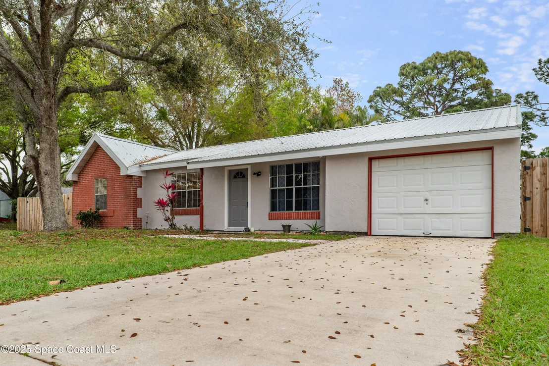 Photo of 1125 Galty Circle NE
