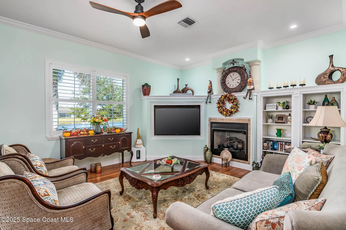 Photo of 6115 Anello Drive