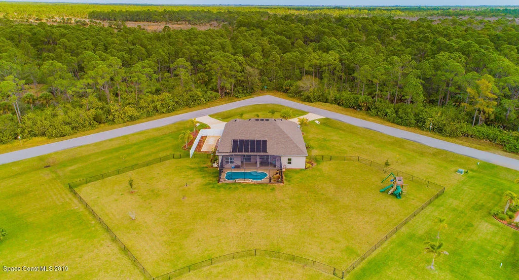 Photo of 2055 Safe Haven Street