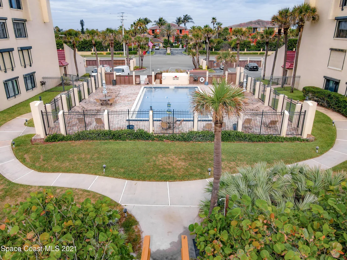 Photo of Unit 412 at 175 Highway A1a