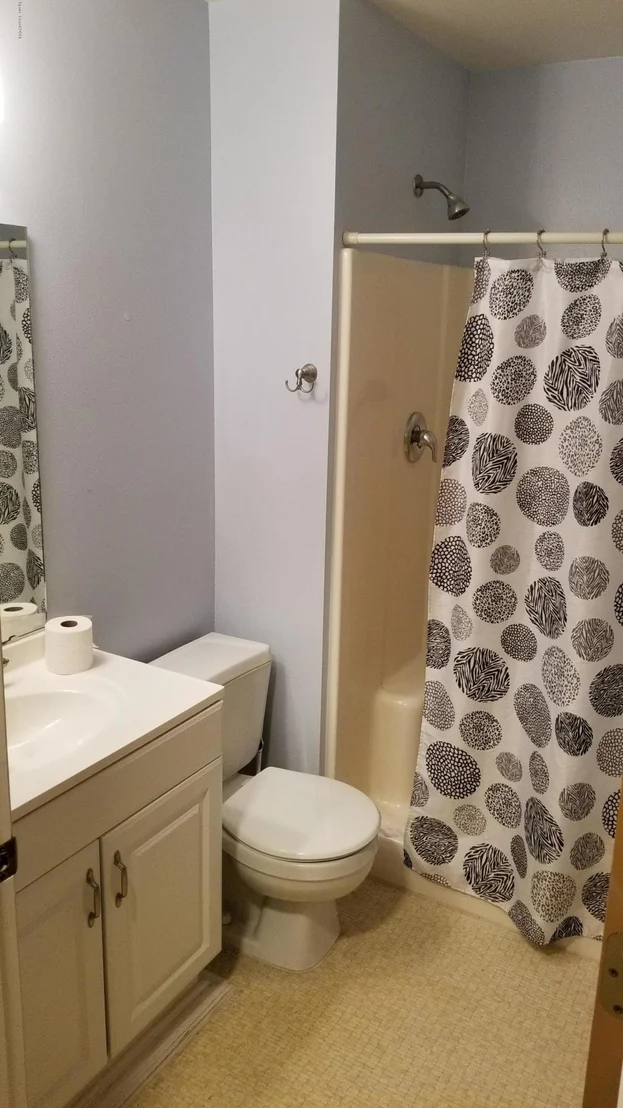 Photo of 4270 Silver Lake Drive