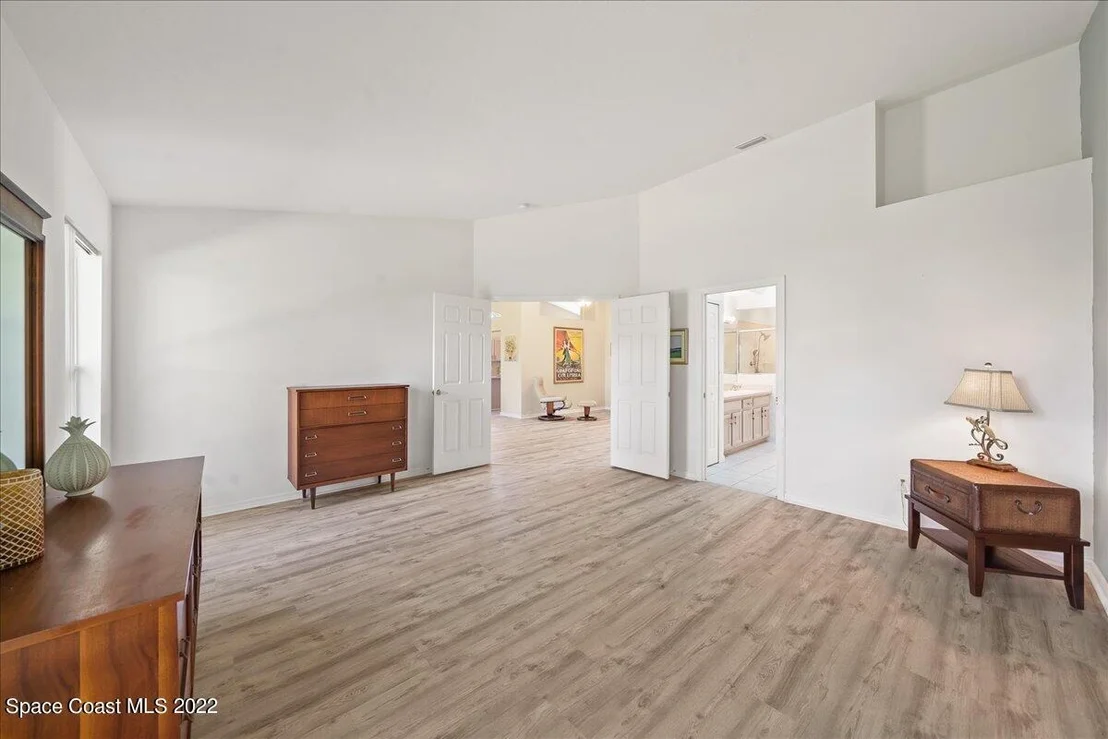 Photo of 7600 Candlewick Drive