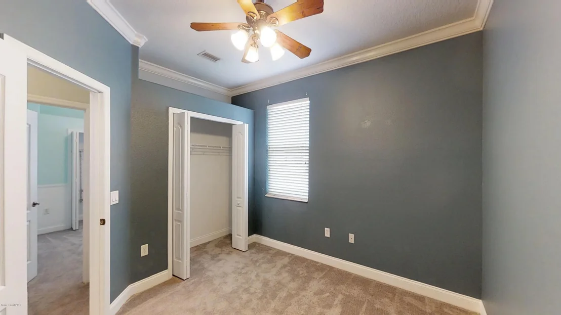 Photo of 662 Waterside Circle