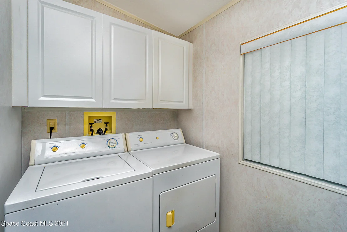 Photo of 387 Horseshoe Bend Circle