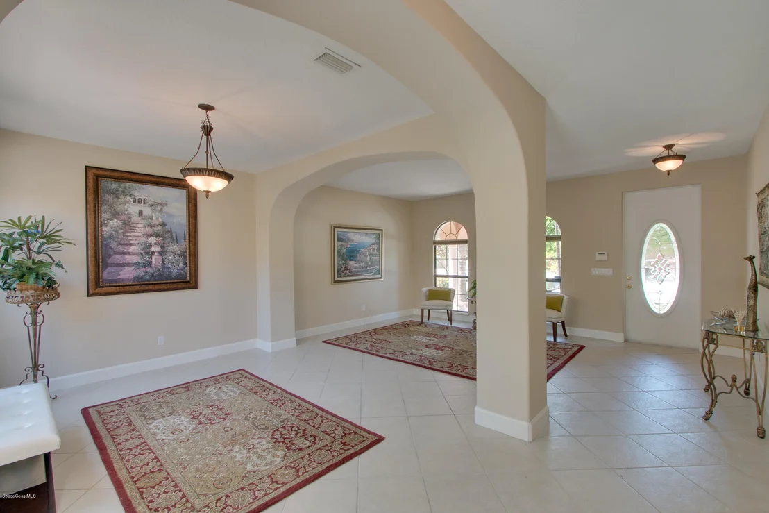Photo of 385 Point Lobos Drive
