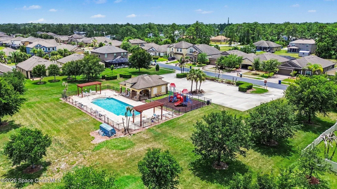 Photo of 970 Dillard Drive SE