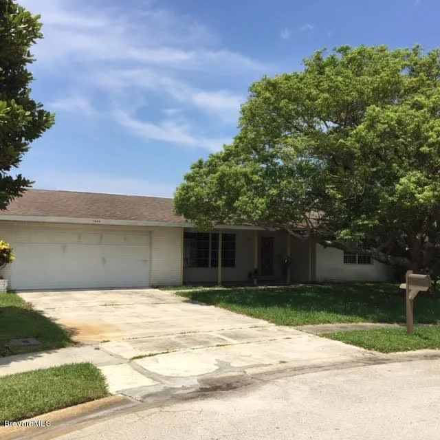 Photo of 1449 Scepter Court NE