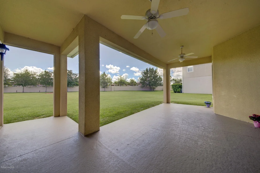 Photo of 5890 Rusack Drive