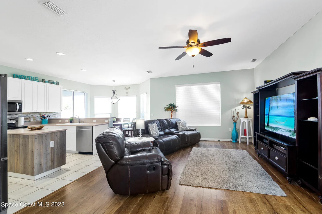 Photo of 4340 Chardonnay Drive