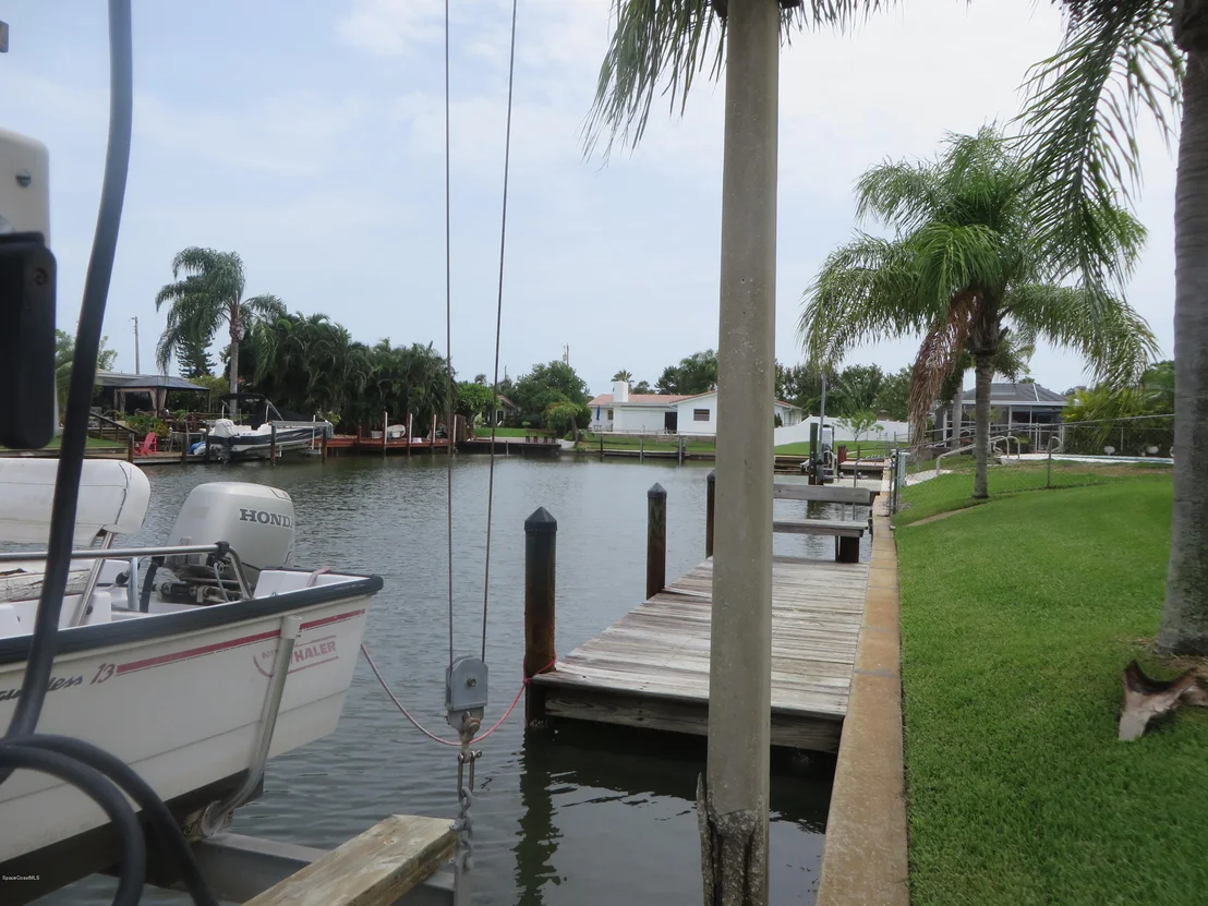 Photo of 344 Carmine Drive