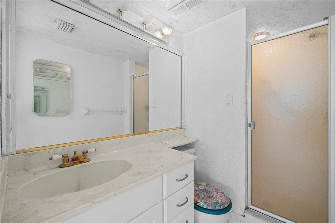 Photo of Unit 201B at 1049 Rockledge Drive