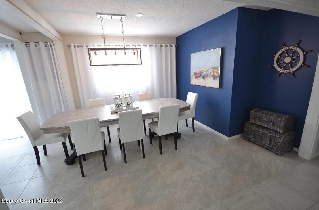 Photo of 2785 Locksley Road
